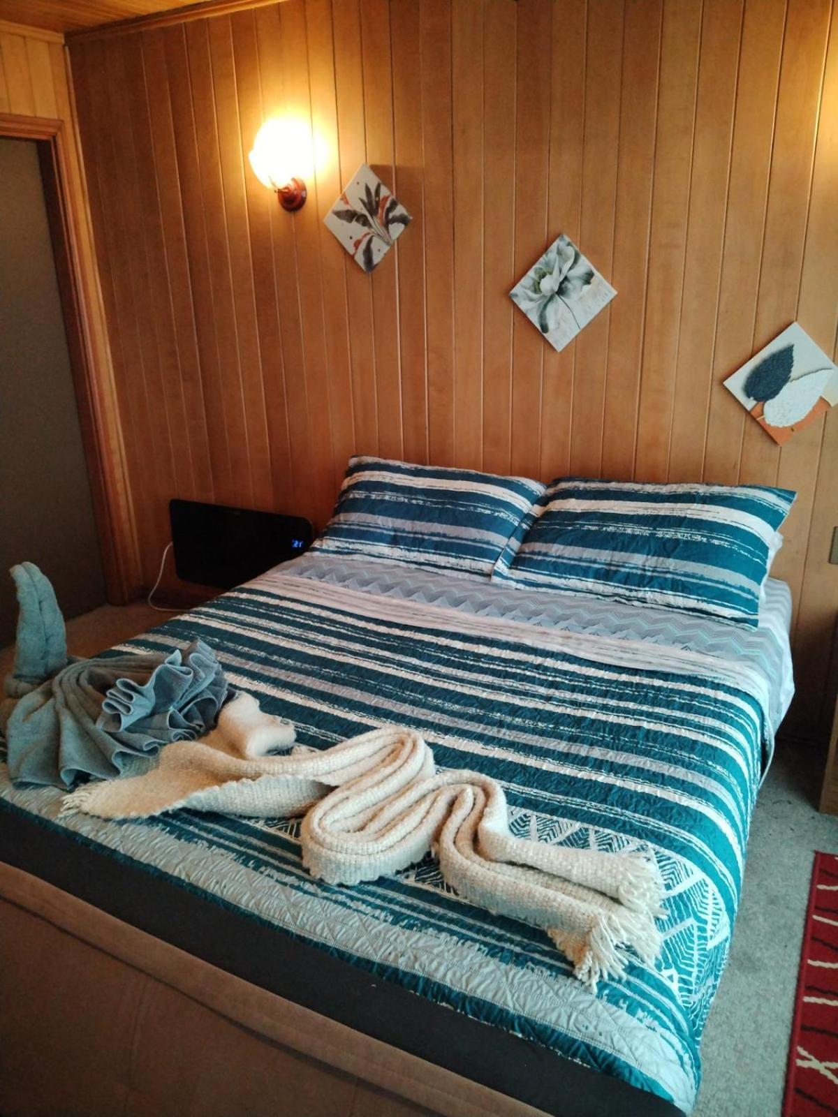 Habitacion Manio Castro Luaran gambar
